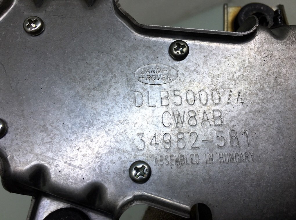 Моторчик заднего стеклоочистителя (дворника) бу для Land Rover Discovery 3 2.7 TD,  2007 г.