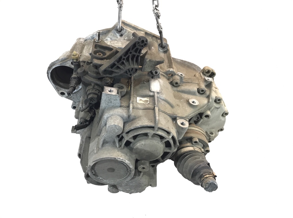 КПП механическая (МКПП) бу для Volkswagen Passat B7 2.0 TDi,  2011 г.