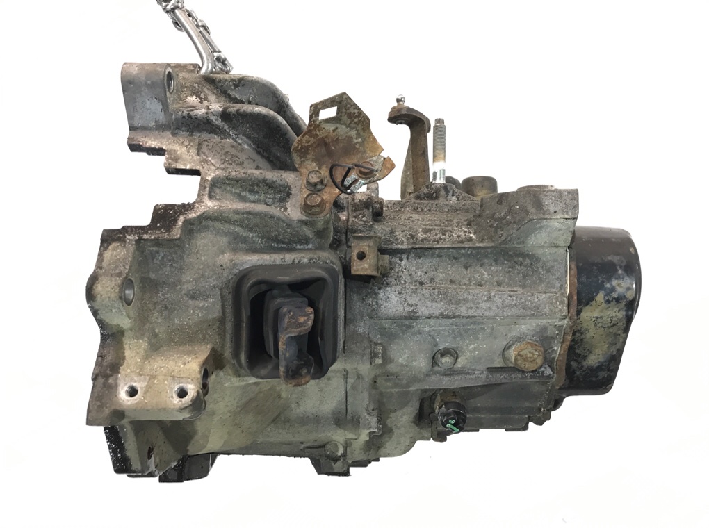 КПП механическая (МКПП) бу для Mazda 5   2.0 i,  2007 г.