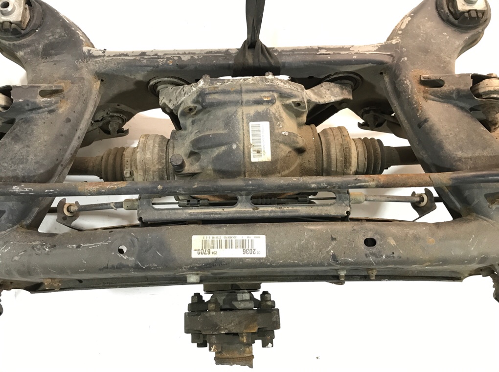 Балка подвески задняя бу для Mercedes C W204 3.0 CDI,  2009 г.