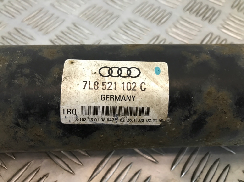 Карданный вал бу для Audi Q7  3.0 TDi,  2006 г.