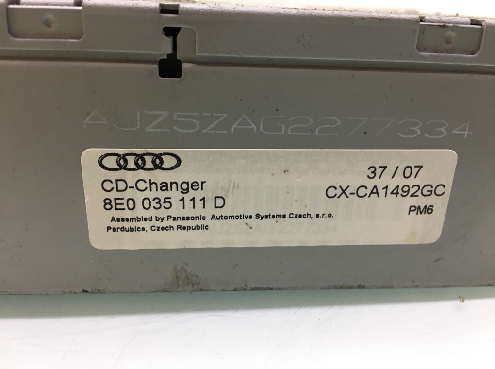 CD-чейнджер бу для Audi A4 B7 2.0 TDi,  2007 г.