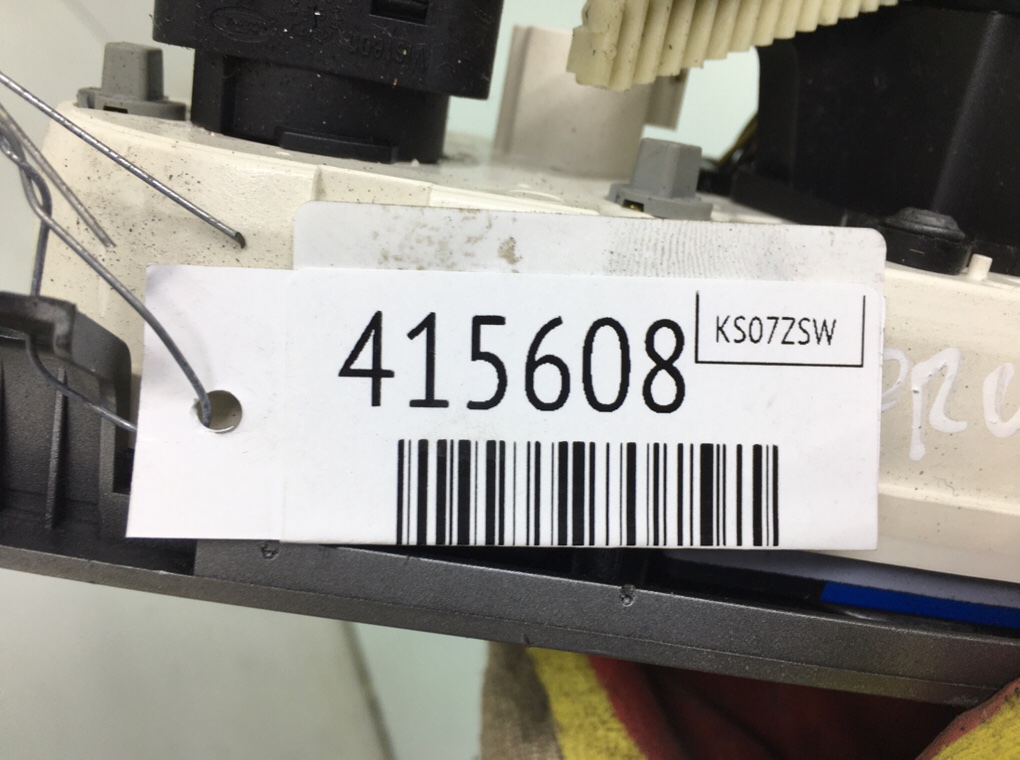 Блок управления печки/климат-контроля бу для Ford Fiesta 5 1.4 i,  2006 г.