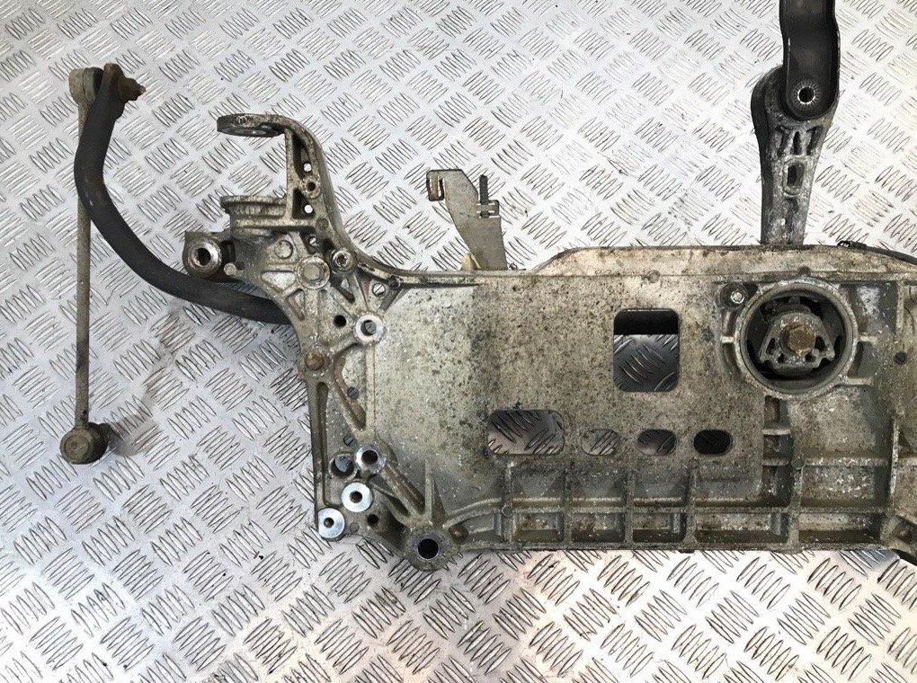 Балка подвески передняя (подрамник) бу для Skoda Superb  1.8 TSI,  2011 г.