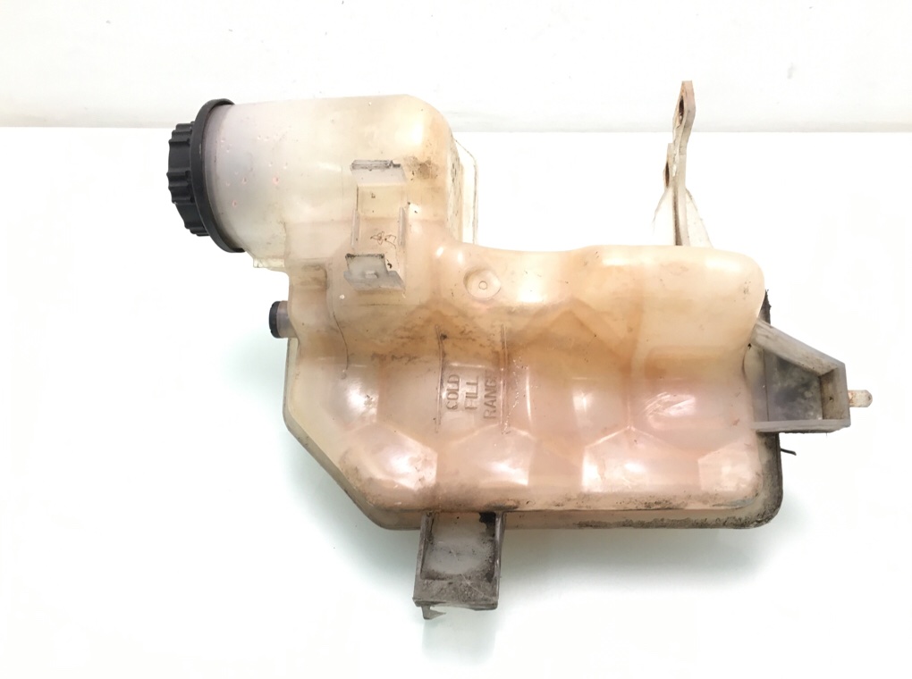 Бачок расширительный бу для Land Rover Discovery 3 2.7 TD, 2007 г. Бачок расширительный бу для Land Rover Discovery 3 2.7 TD, 2007 г.