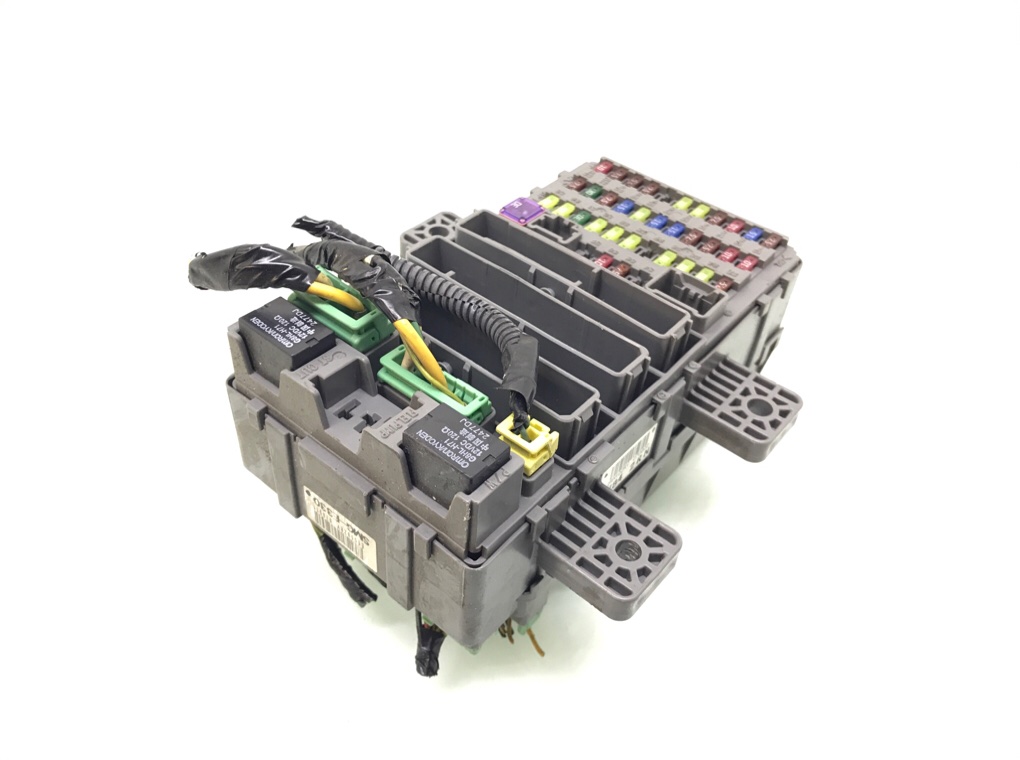 Блок предохранителей бу для Honda Civic 8 2.2 CTDi,  2007 г.