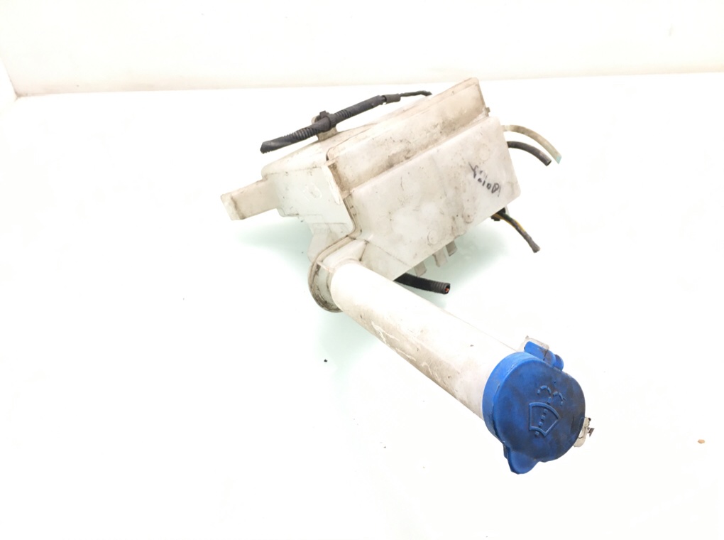 Бачок омывателя бу для Suzuki Alto 1.0 i, 2014 г.