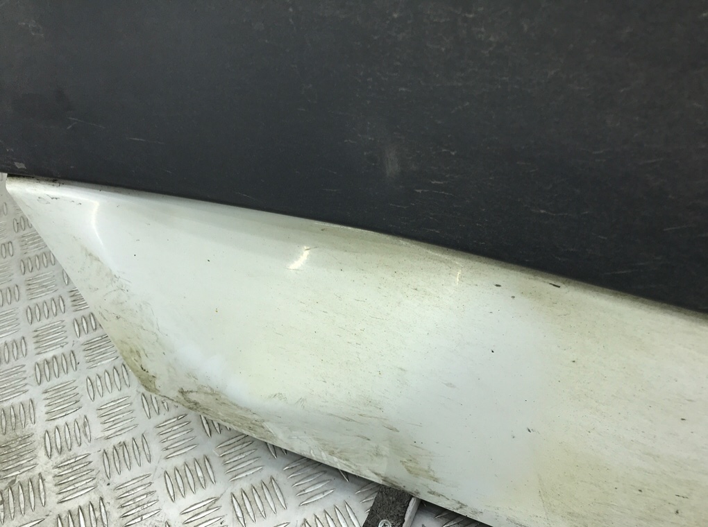 Дверь передняя левая бу для Mercedes Sprinter  2.2 CDi,  2017 г.