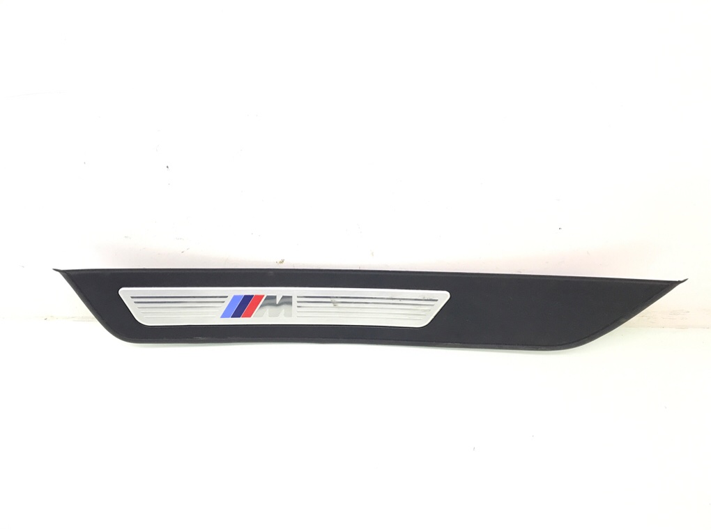 Накладка на порог бу для BMW 5 F10/F11/GT F07 2.0 TD,  2010 г.
