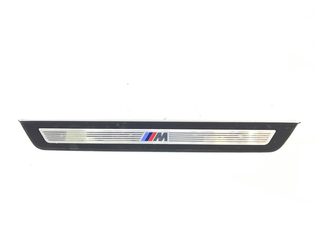 Накладка на порог бу для BMW 5 F10/F11/GT F07 2.0 TD,  2010 г.