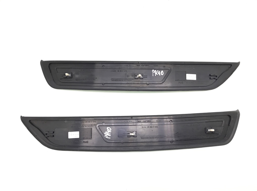 Накладка на порог бу для BMW 5 F10/F11/GT F07 2.0 TD,  2010 г.