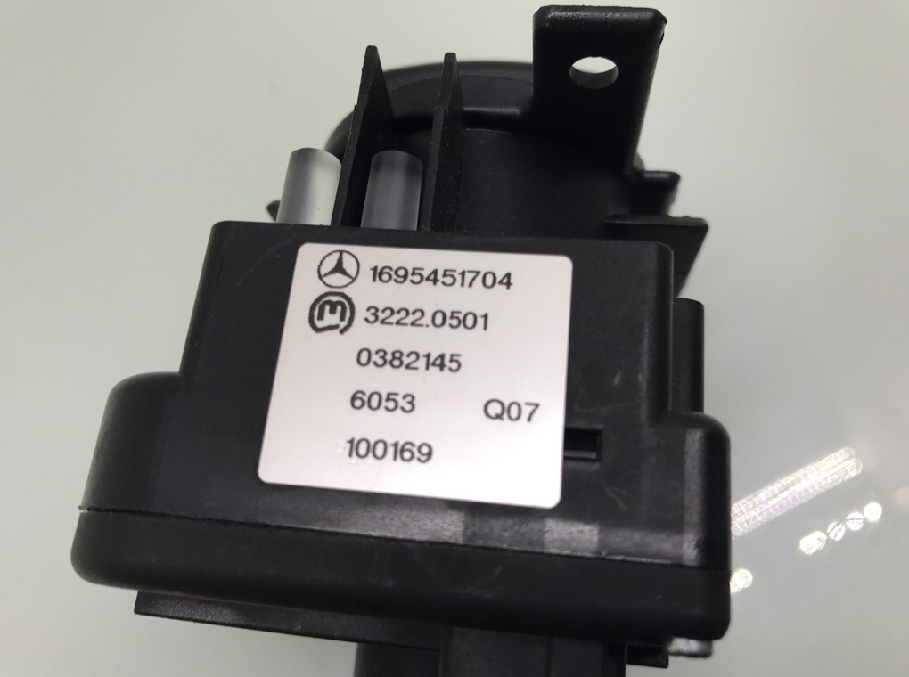 Переключатель света бу для Mercedes A W169 2.0 i,  2006 г.