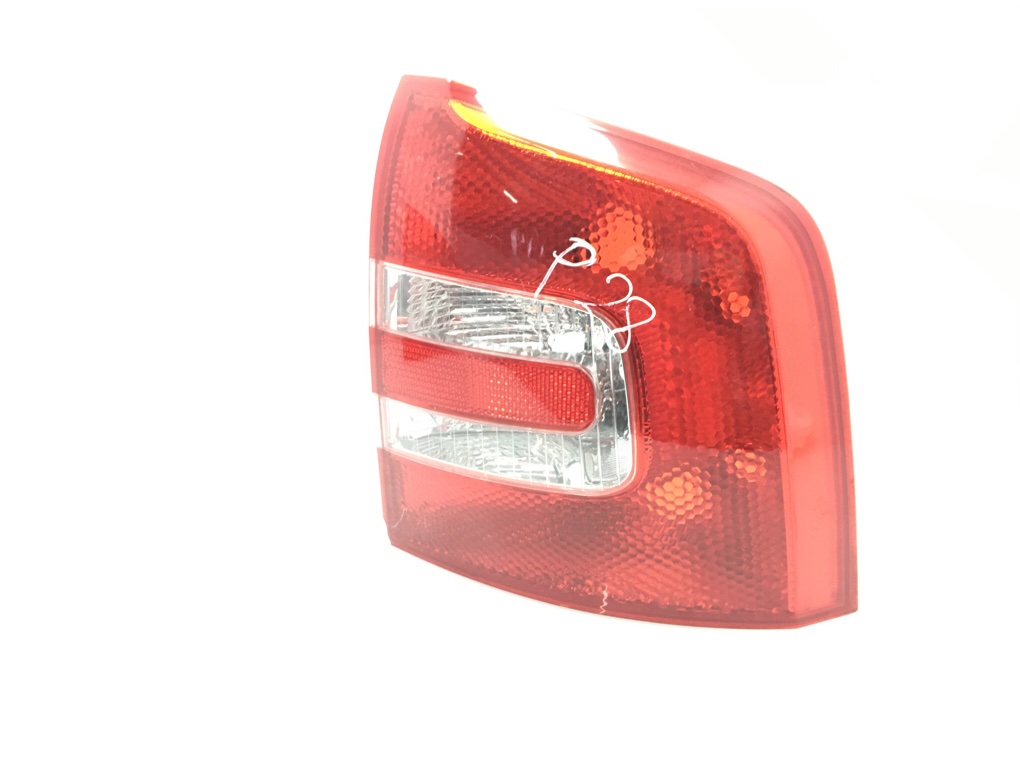 Фонарь задний правый бу для Skoda Octavia A5 1.6 FSI,  2007 г.