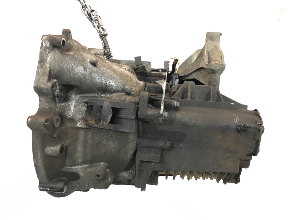 КПП механическая (МКПП) бу для Peugeot 407  2.0 HDi,  2008 г. 20MB17