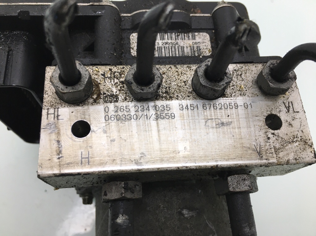 Блок ABS бу для BMW X3 E83 2.0 TD,  2006 г.