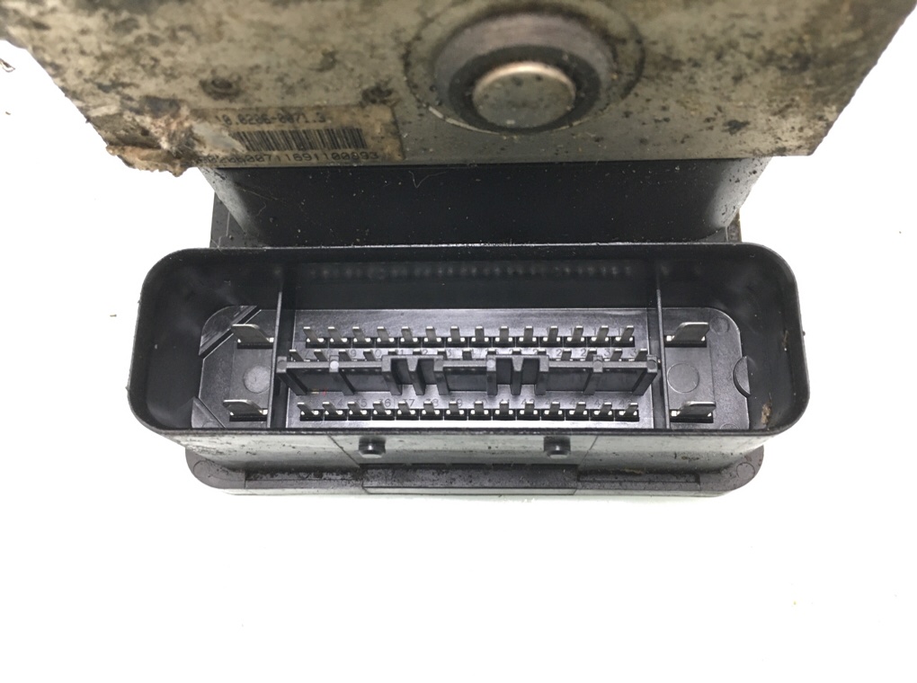 Блок ABS бу для Volkswagen Touran  1.6 i,  2006 г.