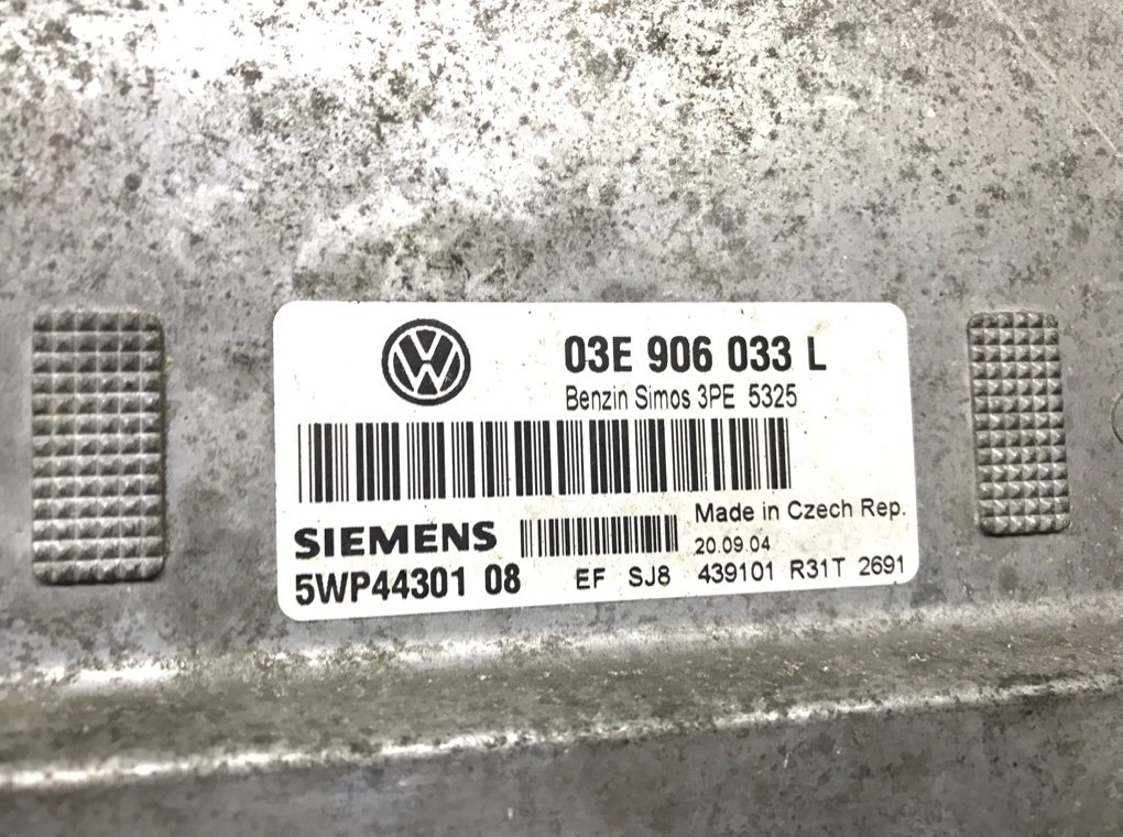 Блок управления двигателем бу для Volkswagen Polo 4 1.2 i,  2004 г.