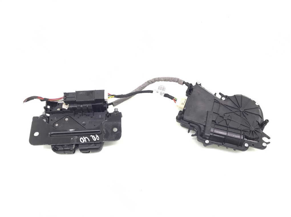 Замок багажника бу для BMW 5 F10/F11/GT F07 2.0 TD,  2010 г.