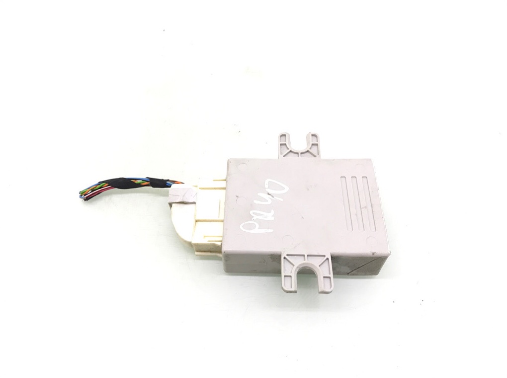 Блок управления пневмоподвеской бу для BMW 5 F10/F11/GT F07 2.0 TD, 2010 г.