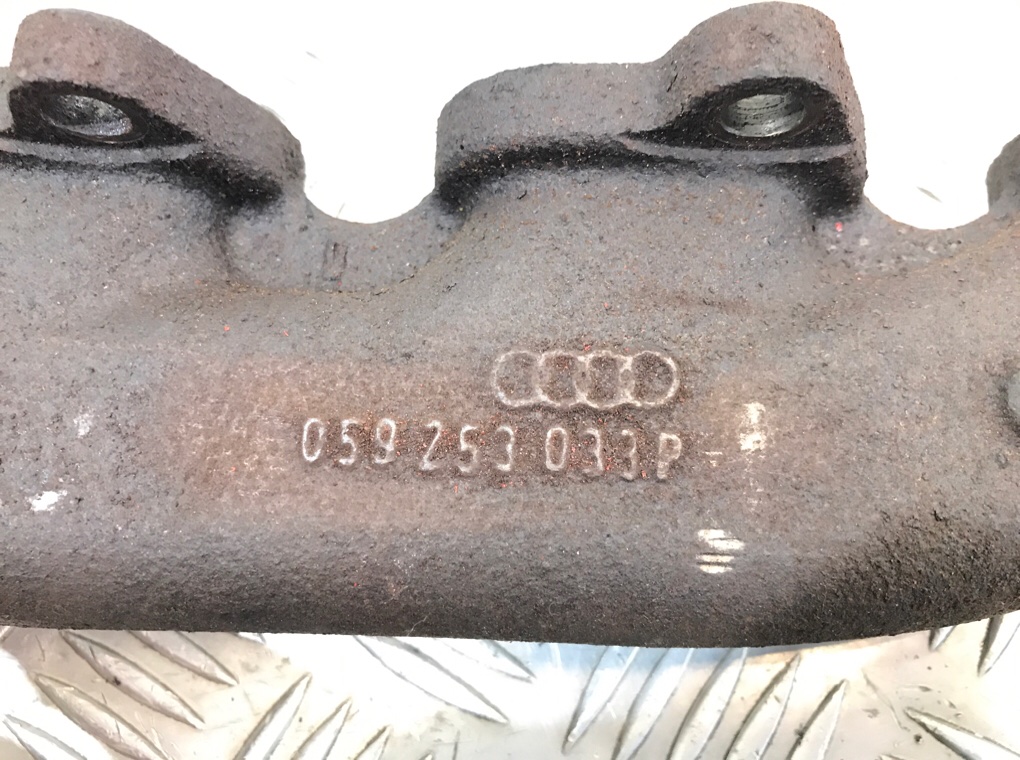 Коллектор выпускной бу для Audi A6 C6 3.0 TDi,  2005 г.
