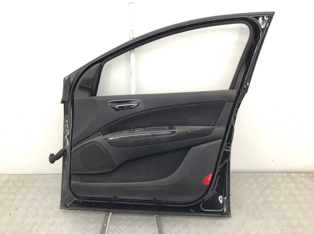 Дверь передняя правая бу для Fiat Bravo  2.0 TD,  2009 г.