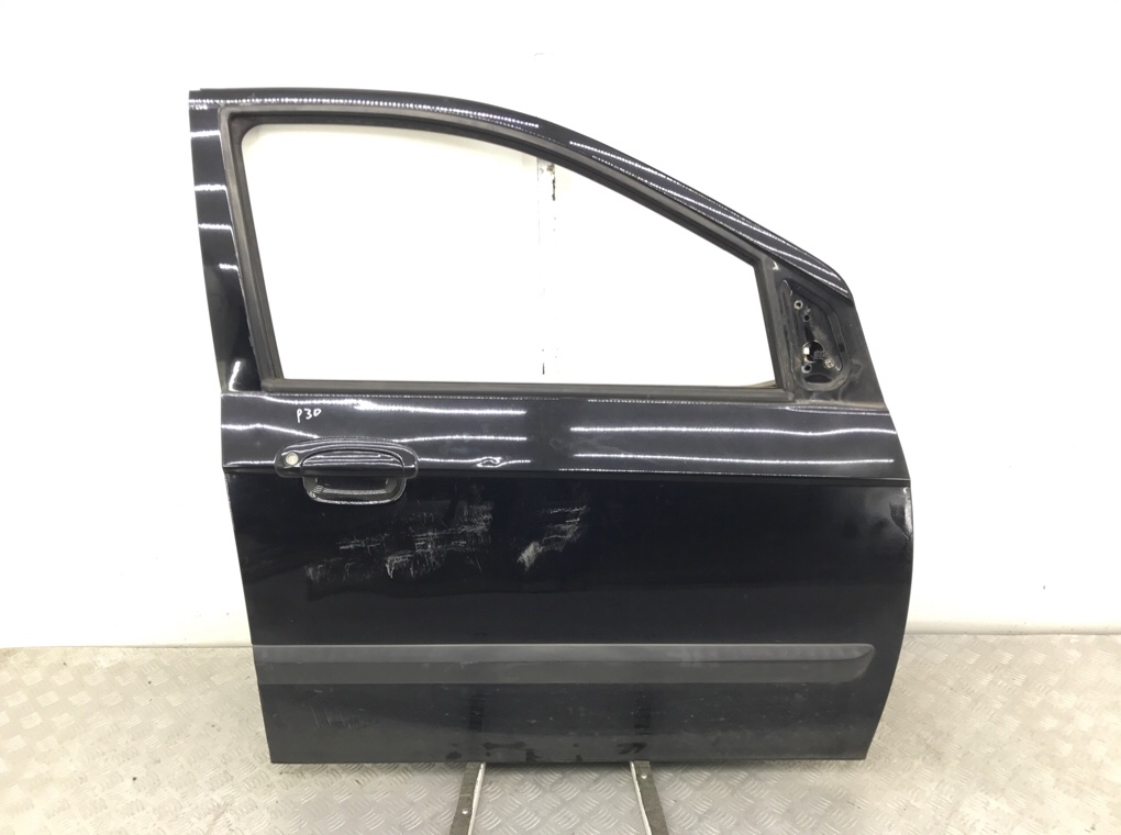 Дверь передняя правая бу для Hyundai Getz 1.3 i, 2004 г.