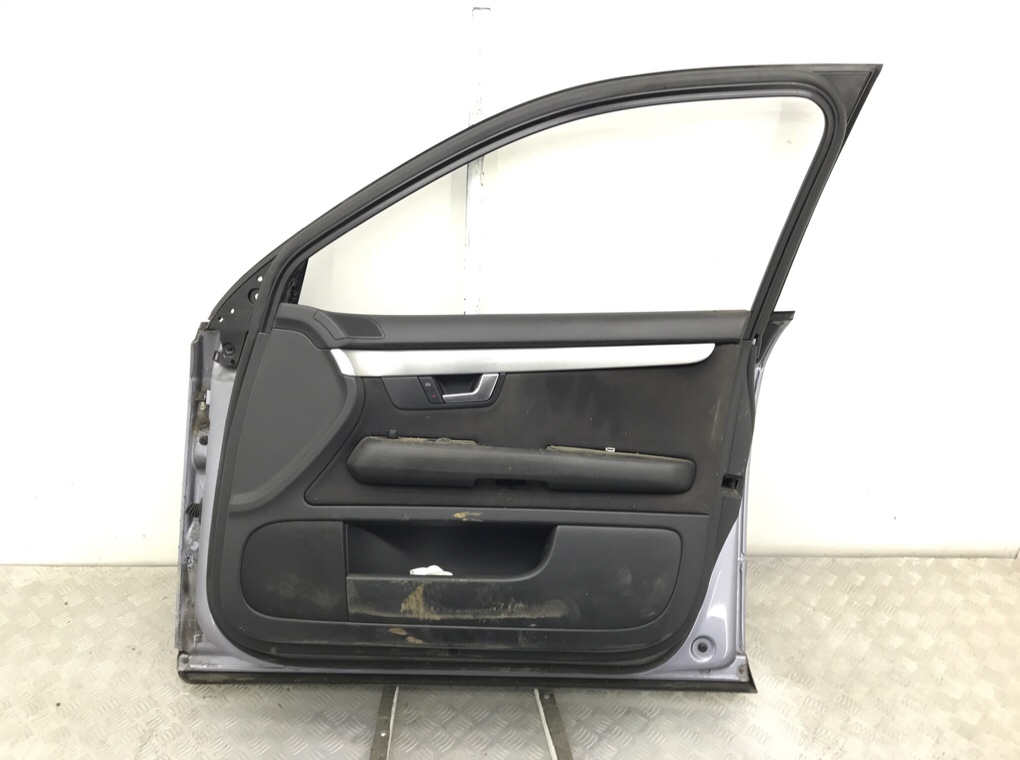 Дверь передняя правая бу для Audi A4 B7 1.9 TDi,  2005 г.