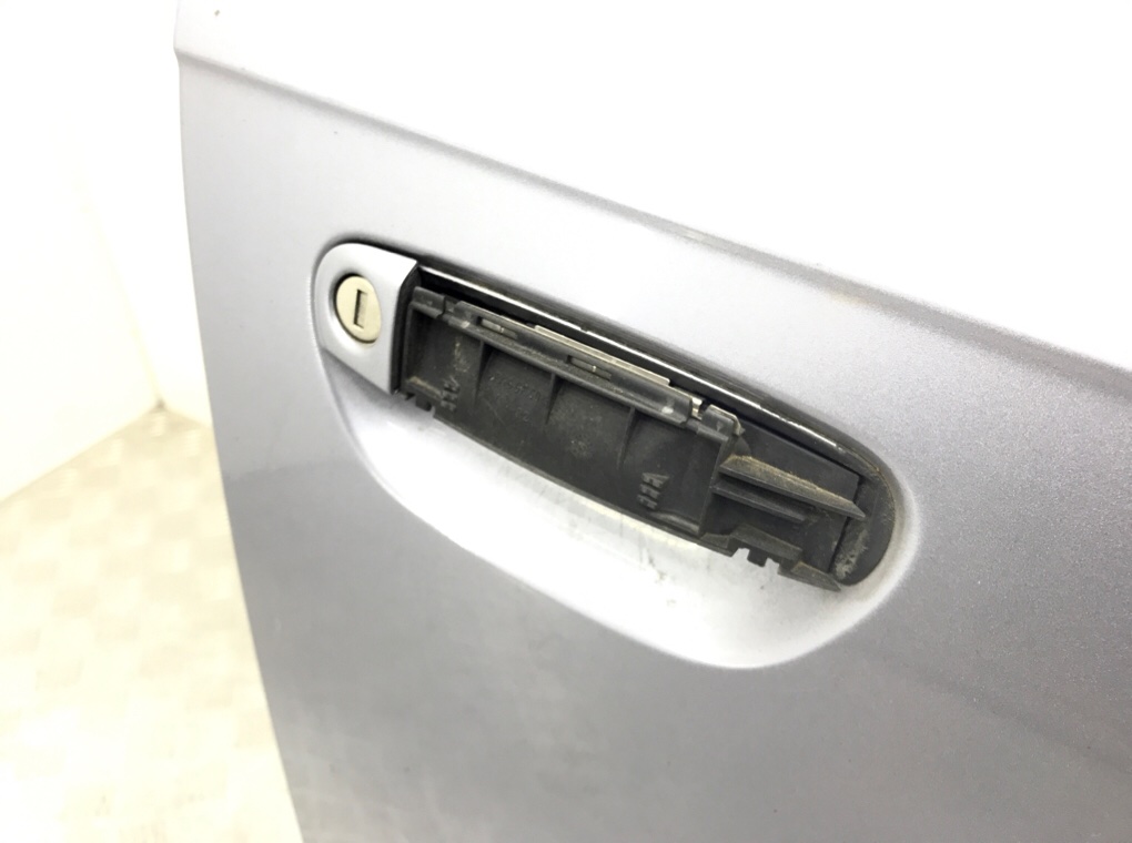 Дверь передняя правая бу для Audi A4 B7 1.9 TDi,  2005 г.