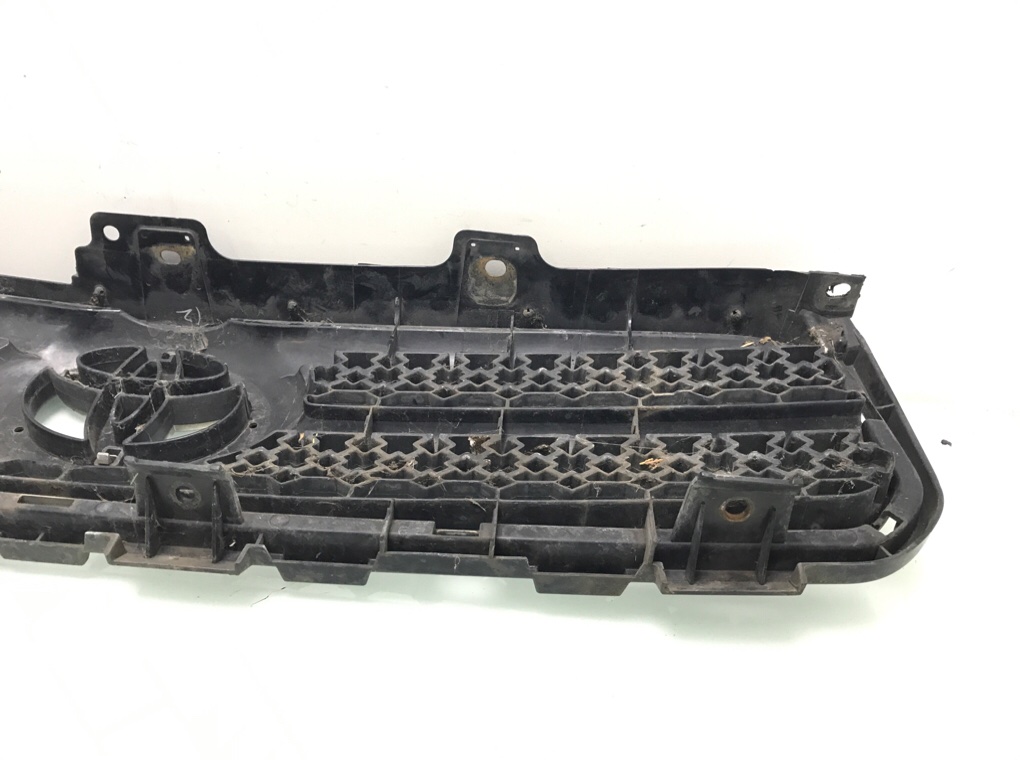 Решетка радиатора бу для Toyota RAV4 2.2 TD, 2007 г. Решетка радиатора бу для Toyota RAV4 2.2 TD, 2007 г.