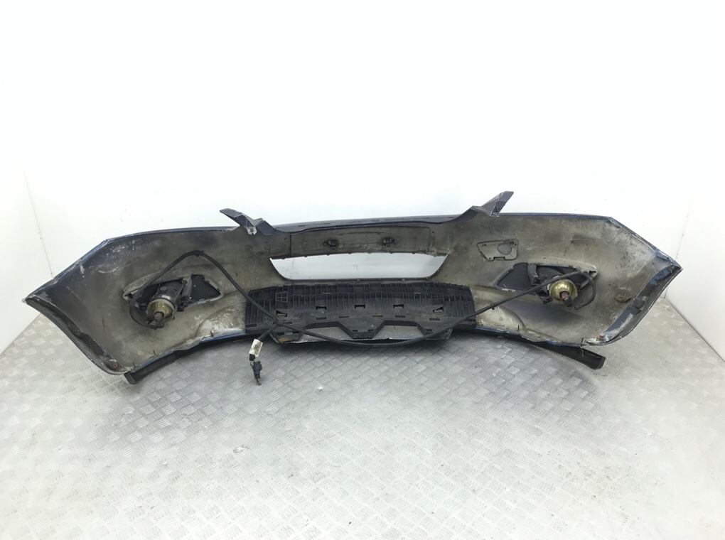 Бампер передний бу для Opel Zafira B 1.8 i,  2008 г.