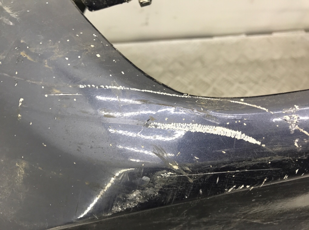 Бампер передний бу для Opel Zafira B 1.8 i,  2008 г.