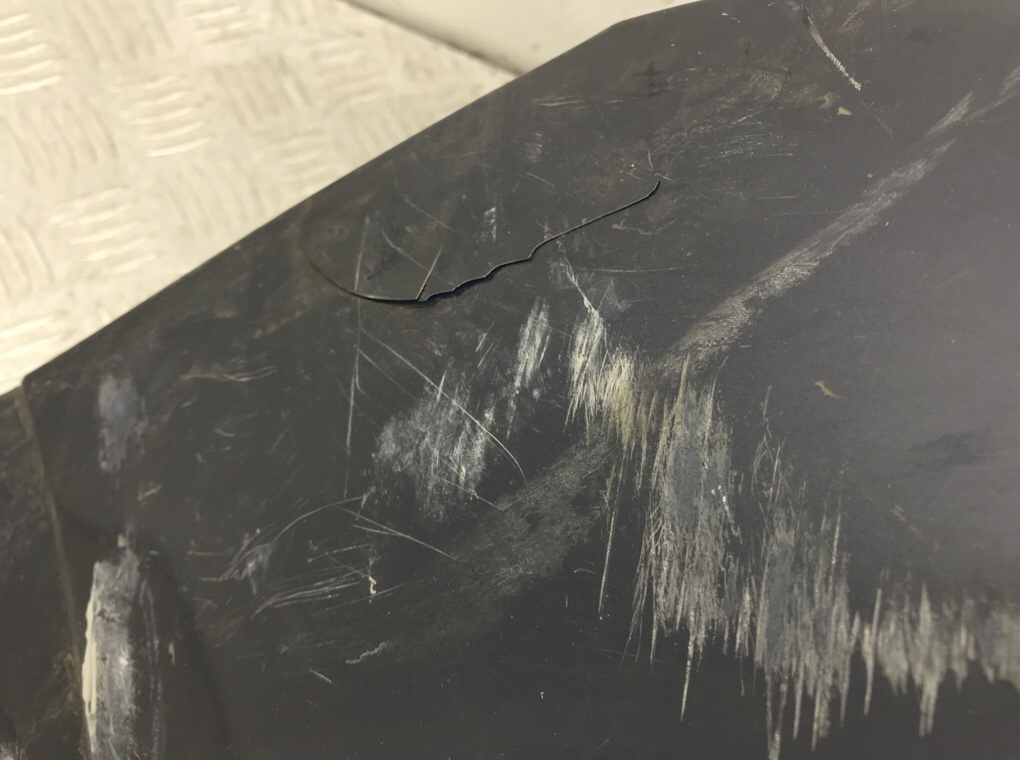 Бампер передний бу для Opel Zafira B 1.8 i,  2008 г.