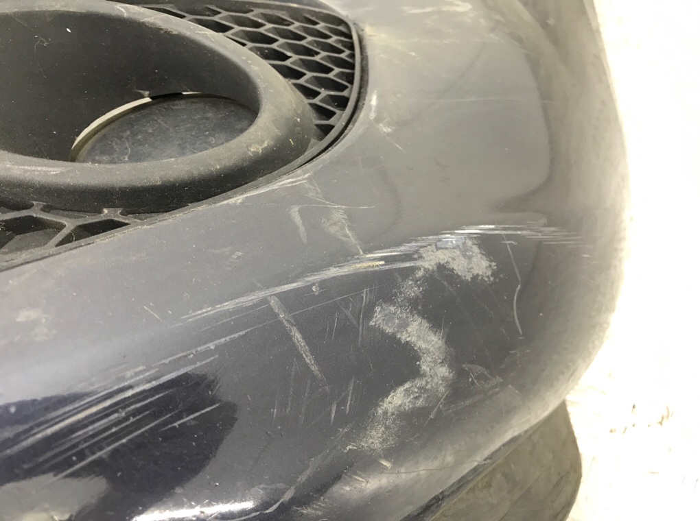 Бампер передний бу для Opel Zafira B 1.8 i,  2008 г.