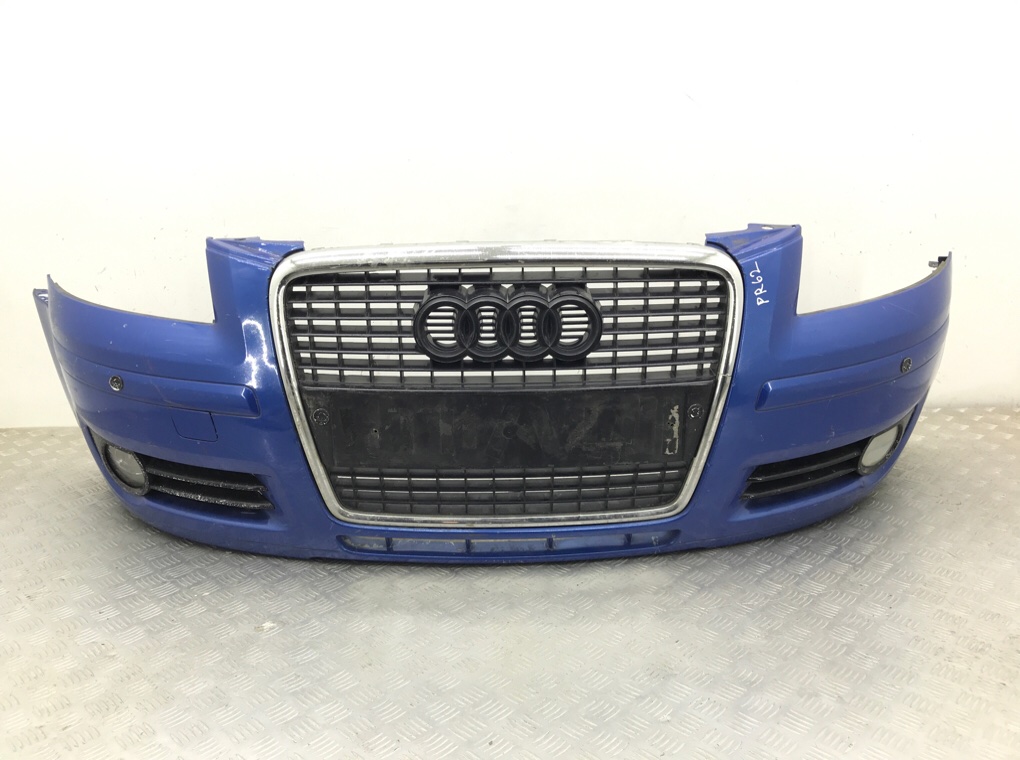 Бампер передний бу для Audi A3 8P 2.0 TDi, 2008 г.