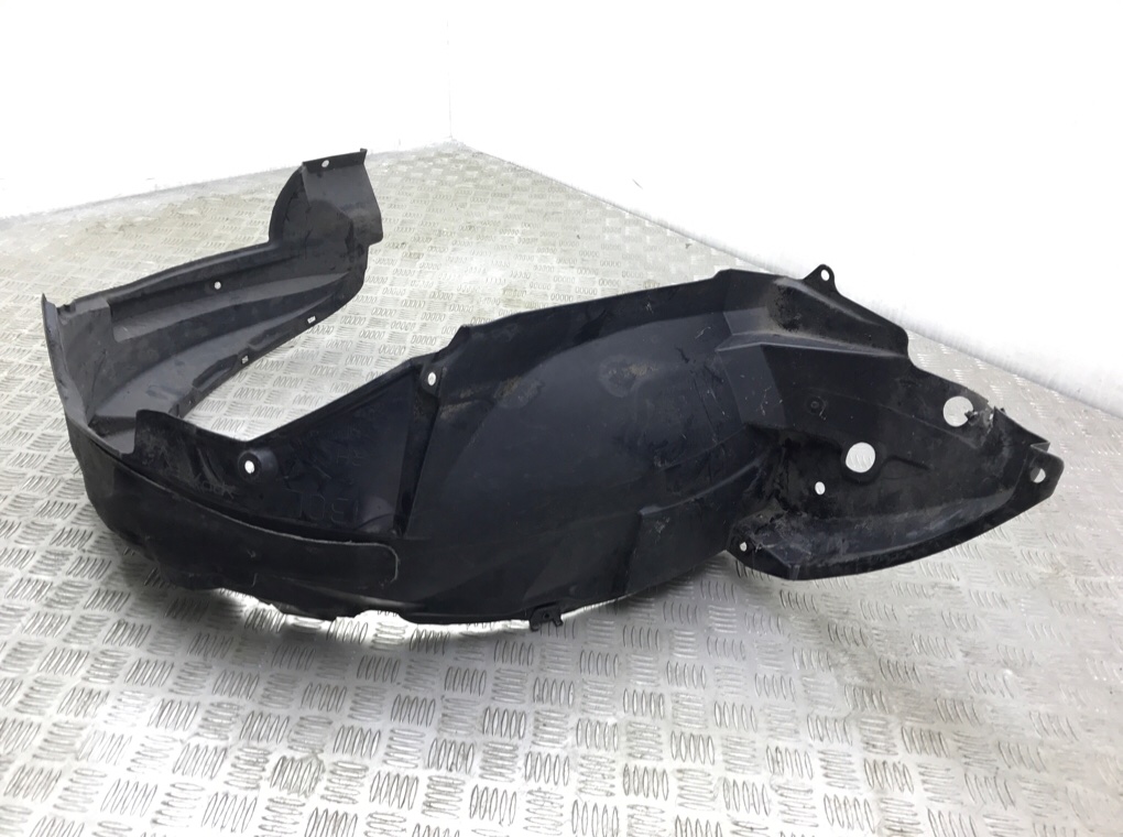 Защита арок передняя правая (подкрылок) бу для Toyota Auris 1 1.4 i,  2008 г.