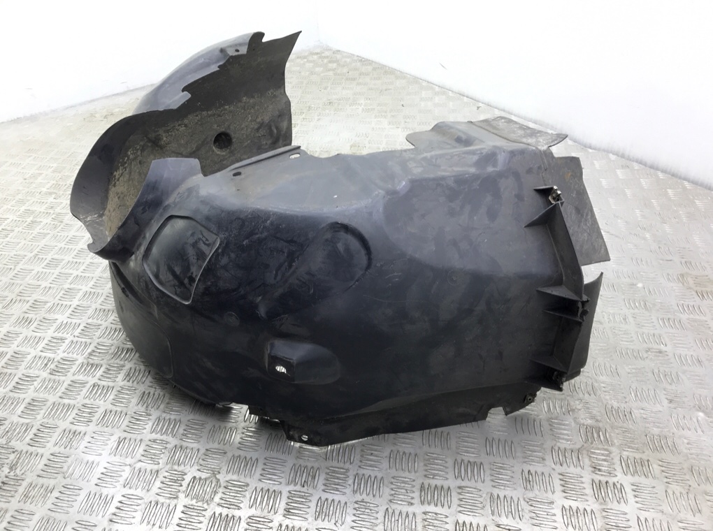 Защита арок передняя правая (подкрылок) бу для Ford Focus 3 1.6 i,  2011 г.