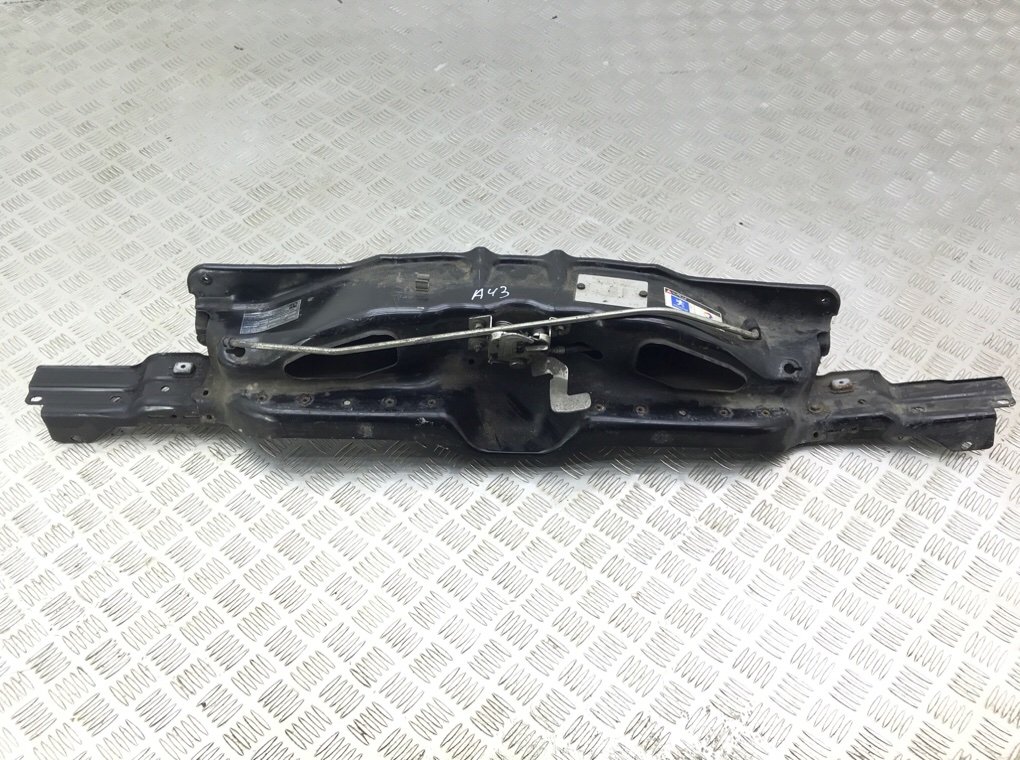 Планка под капот бу для Peugeot Boxer 2.0 HDi, 2017 г.