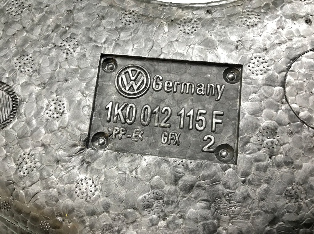 Домкрат бу для Volkswagen Golf 6 1.2 TSI,  2011 г.