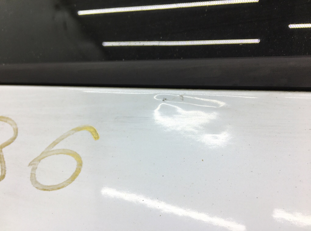 Дверь задняя правая бу для Skoda Rapid 1.2 TSI, 2014 г. Дверь задняя правая бу для Skoda Rapid 1.2 TSI, 2014 г.