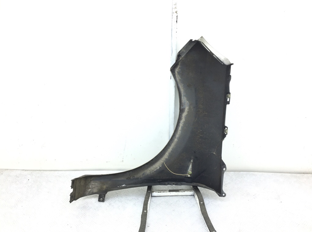 Крыло переднее правое бу для Renault Scenic 2 1.6 i,  2007 г.