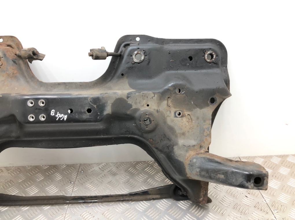 Балка подвески передняя (подрамник) бу для Opel Corsa D 1.4 i,  2008 г.