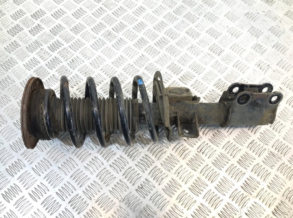 Стойка передняя правая бу для Ford Mondeo 5 1.5 i, 2016 г.