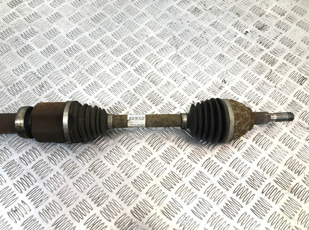 Полуось передняя правая (приводной вал, ШРУС) бу для Ford Mondeo 5 1.5 i,  2016 г.