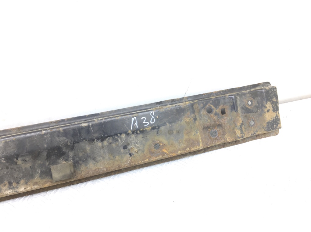 Усилитель бампера заднего бу для Toyota Auris 1 1.4 i,  2008 г.