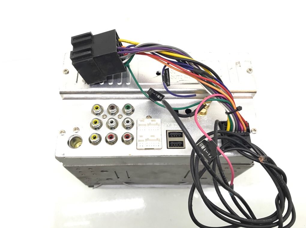 Магнитола бу для Toyota Auris 1 1.4 i, 2008 г. Магнитола бу для Toyota Auris 1 1.4 i, 2008 г.