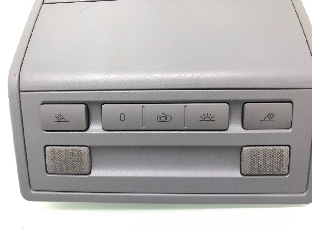 Фонарь салона (плафон) бу для Volkswagen Touareg  2.5 TDi,  2007 г.