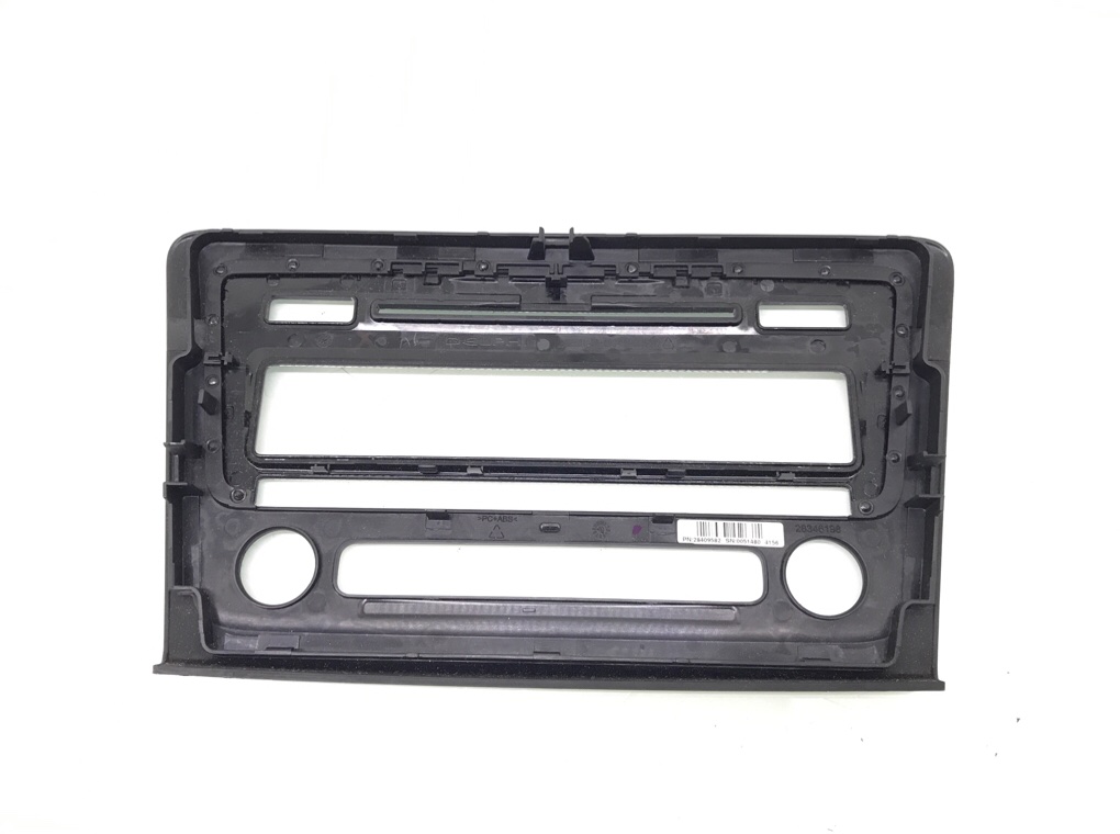 Рамка под магнитолу бу для Skoda Rapid  1.2 TSI,  2014 г.