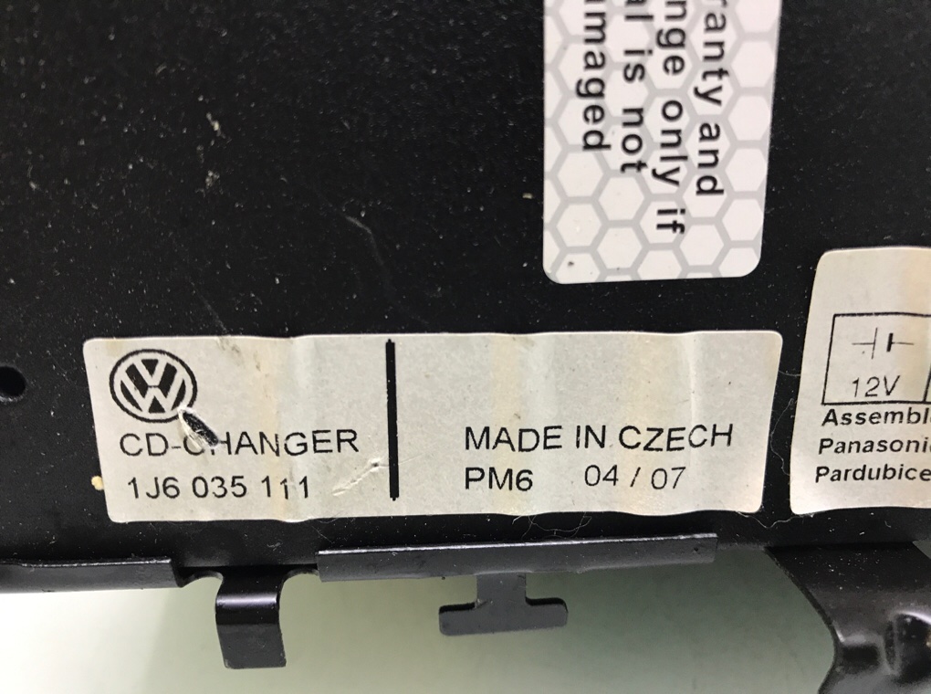 CD-чейнджер бу для Volkswagen Touareg  2.5 TDi,  2007 г.