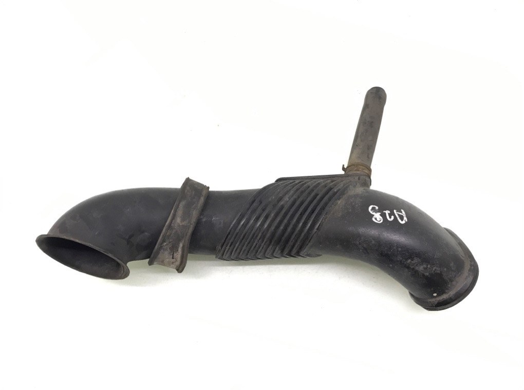 Патрубок воздушного фильтра бу для Audi Q7 3.0 TDi, 2008 г.