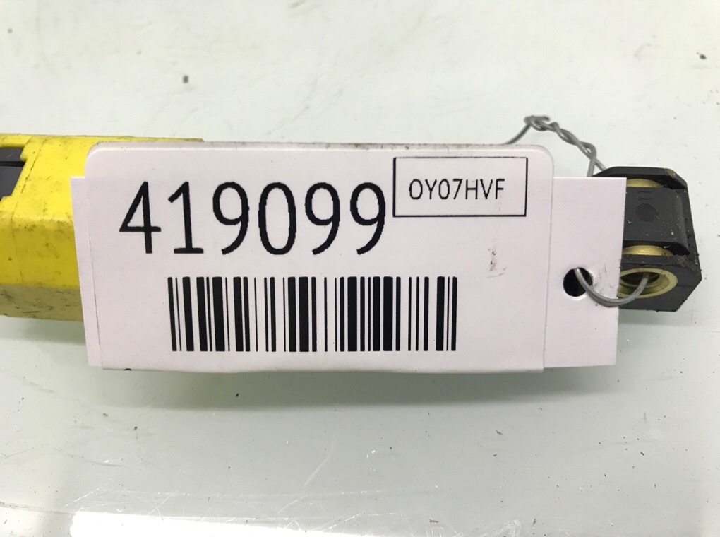 Датчик удара бу для Volkswagen Touareg 2.5 TDi, 2007 г. Датчик удара бу для Volkswagen Touareg 2.5 TDi, 2007 г.